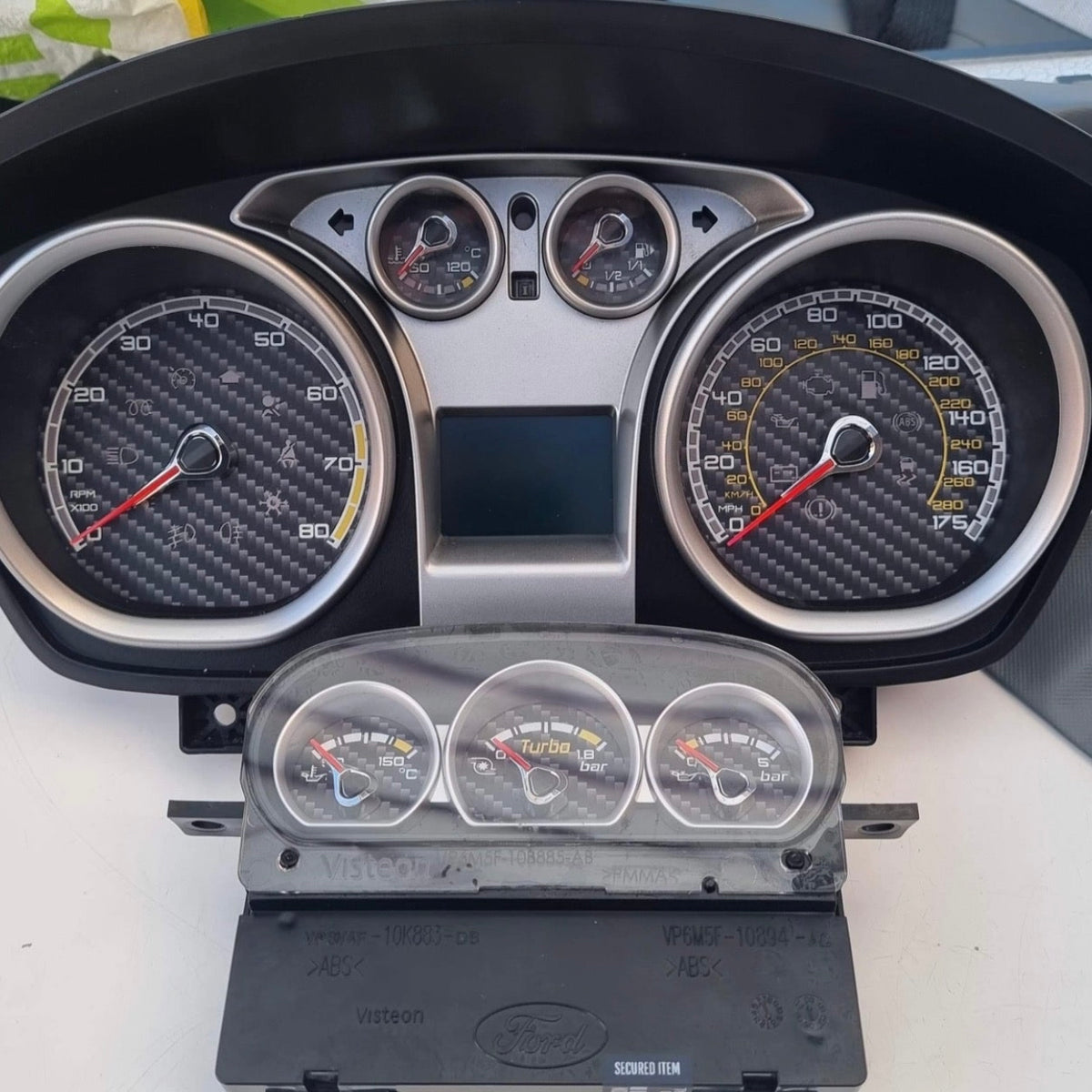 Ford Focus Instrument Cluster Repair service - CuSToMod