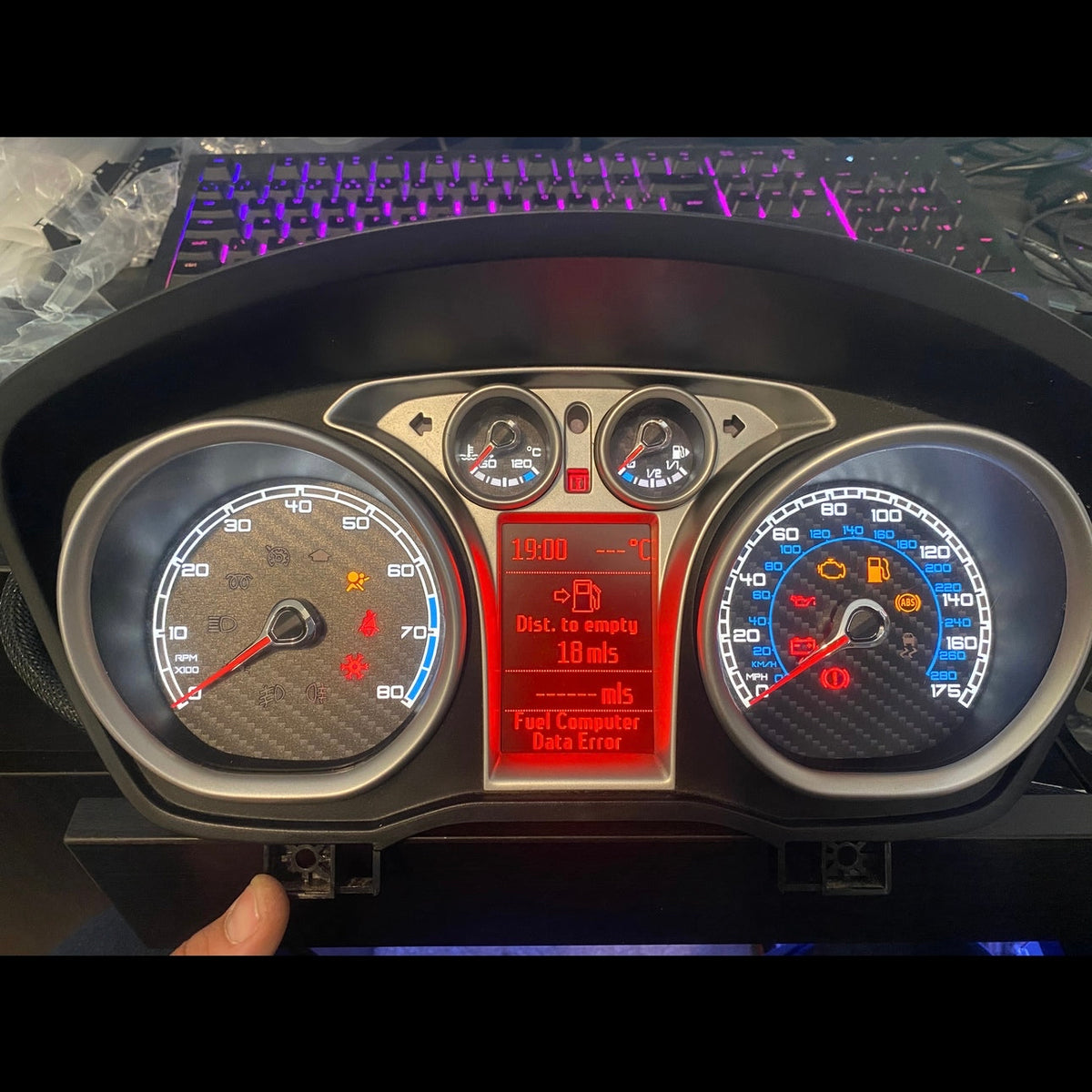Ford Focus Instrument Cluster Repair service - CuSToMod