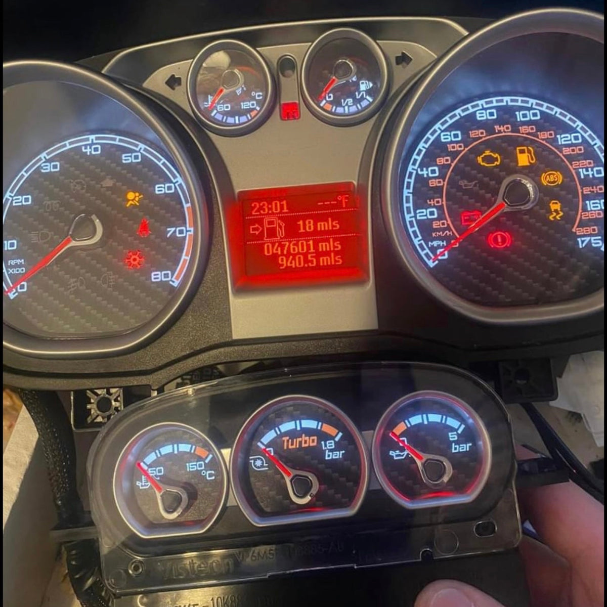 Ford Focus Instrument Cluster Repair service - CuSToMod
